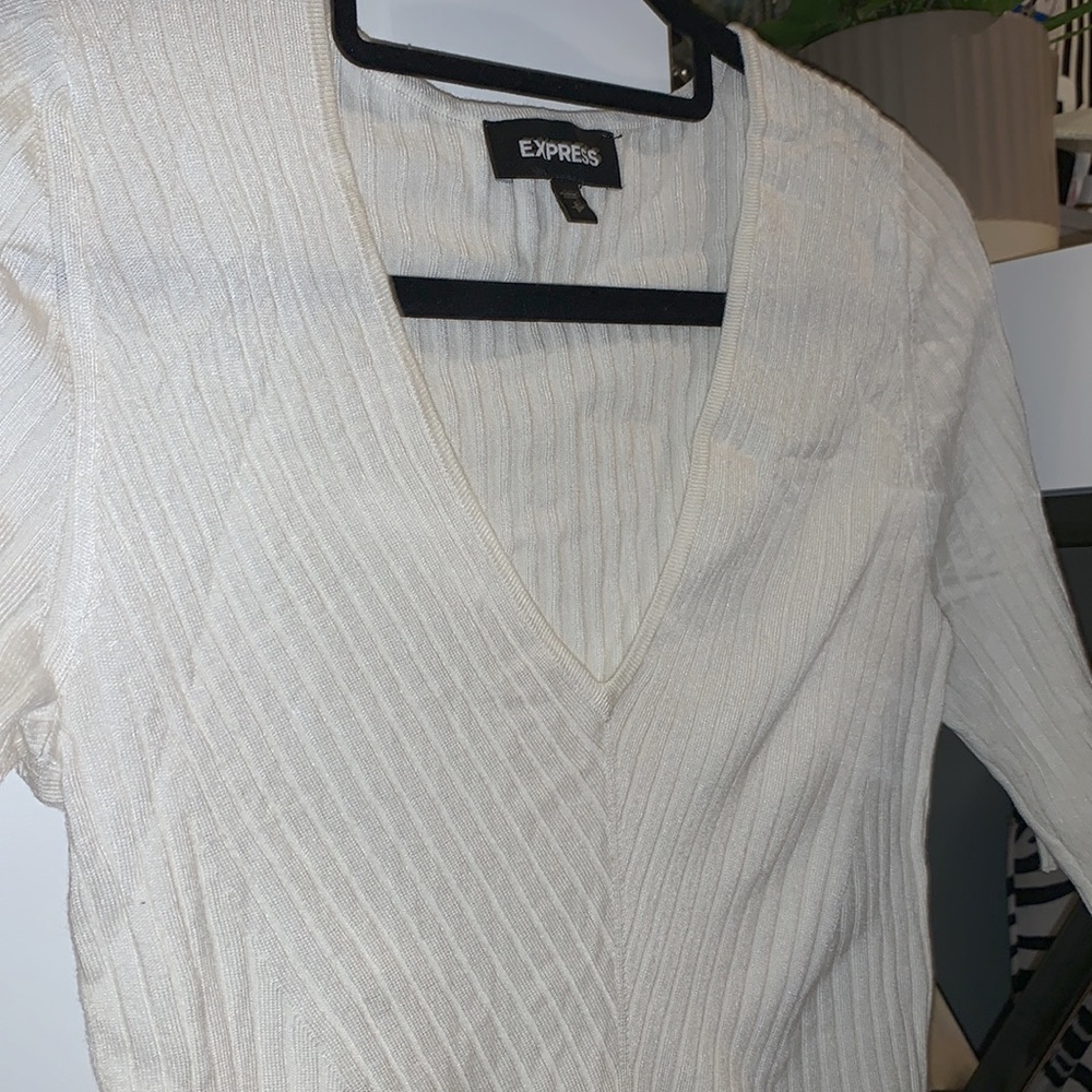 Express Ribbed Top - Picture 3 of 4